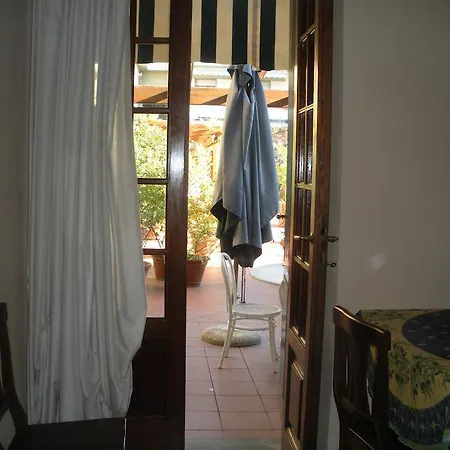 Ferienwohnung La Terrazza Da Ernestina Lucca Exterior foto