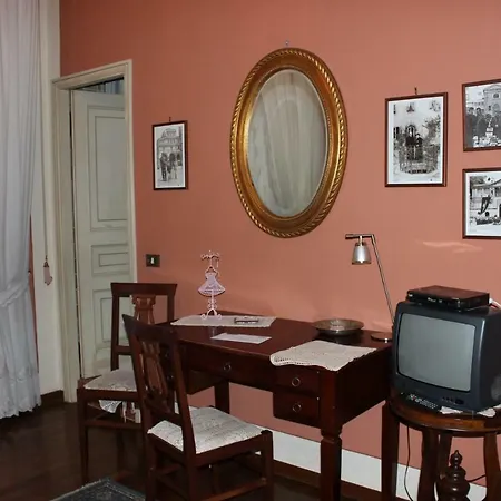 Ferienwohnung La Terrazza Da Ernestina Lucca Exterior foto